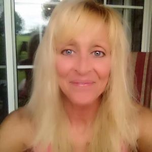 Meet your Posher, Lori